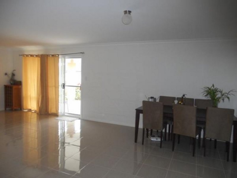 33 Bluehaven Drive, Old Bar NSW 2430