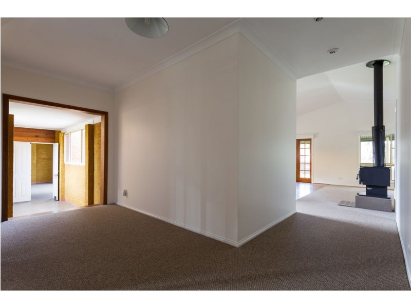 5 Laurina Close, Old Bar NSW 2430