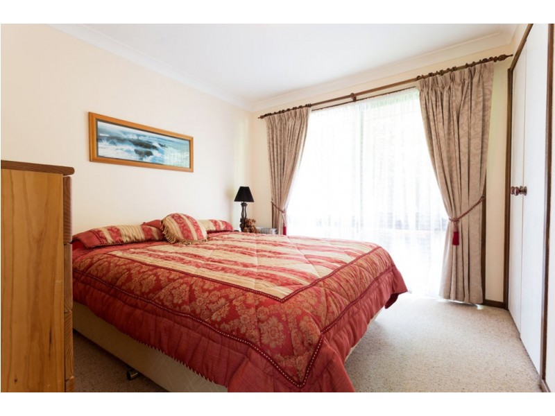 11 Gannet Crescent, Old Bar NSW 2430
