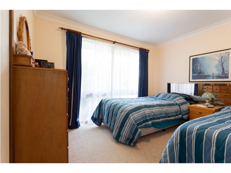 11 Gannet Crescent, Old Bar NSW 2430