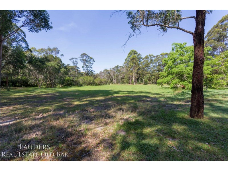 27 Manning Point Road, Old Bar NSW 2430