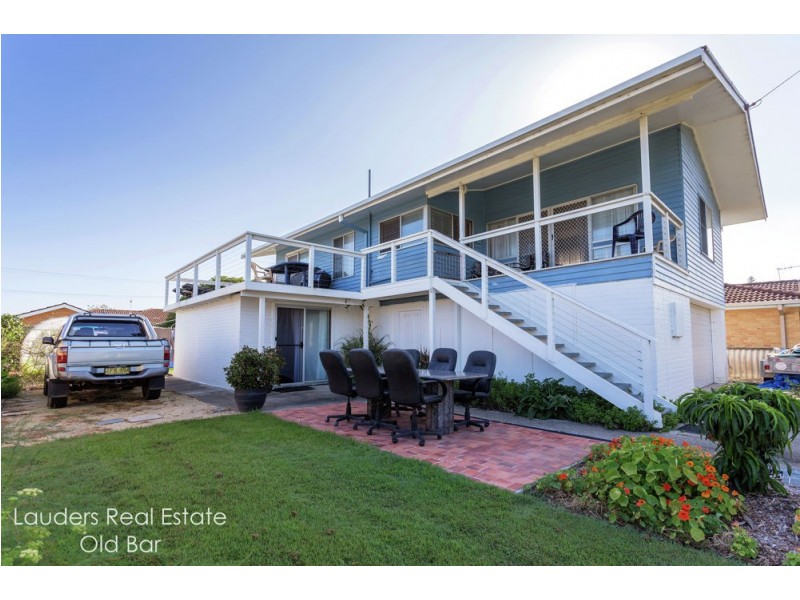 20 Old Bar Road, Old Bar NSW 2430