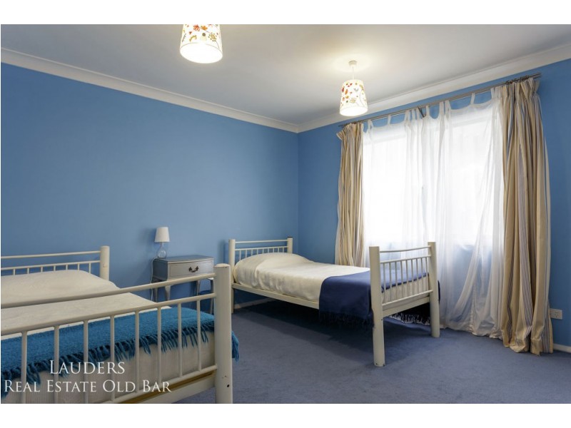13 Ungala Road, Old Bar NSW 2430