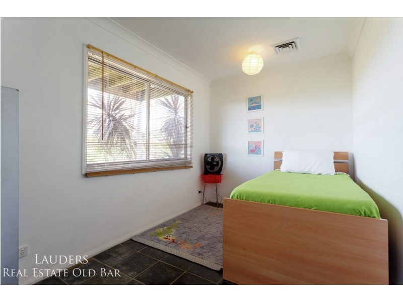 13 Ungala Road, Old Bar NSW 2430