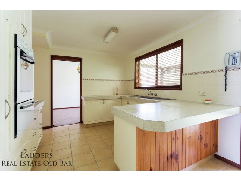 3 Suni Drive, Old Bar NSW 2430