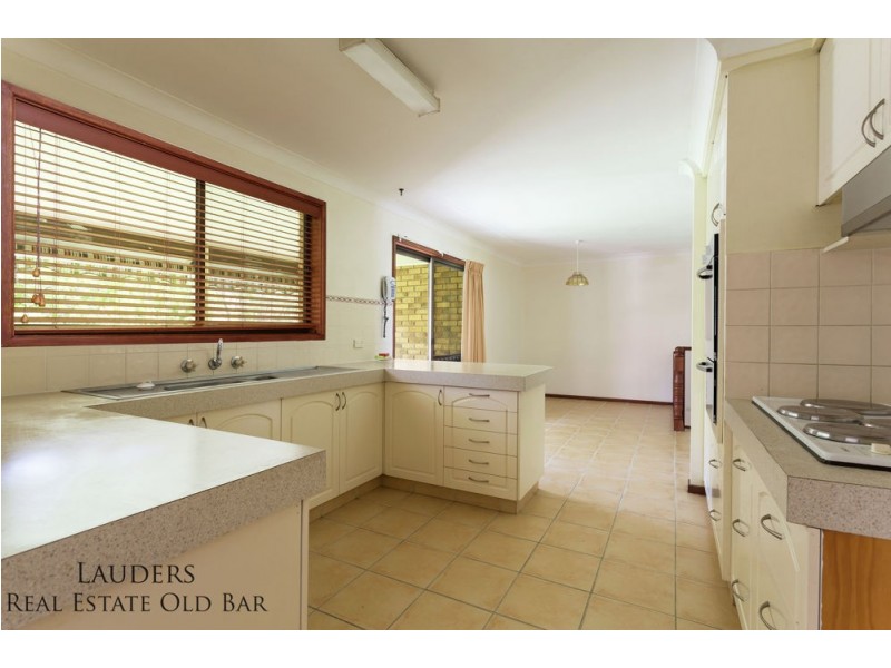 3 Suni Drive, Old Bar NSW 2430