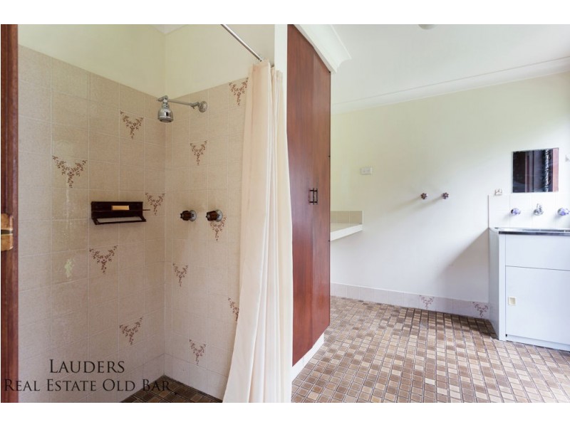 3 Suni Drive, Old Bar NSW 2430