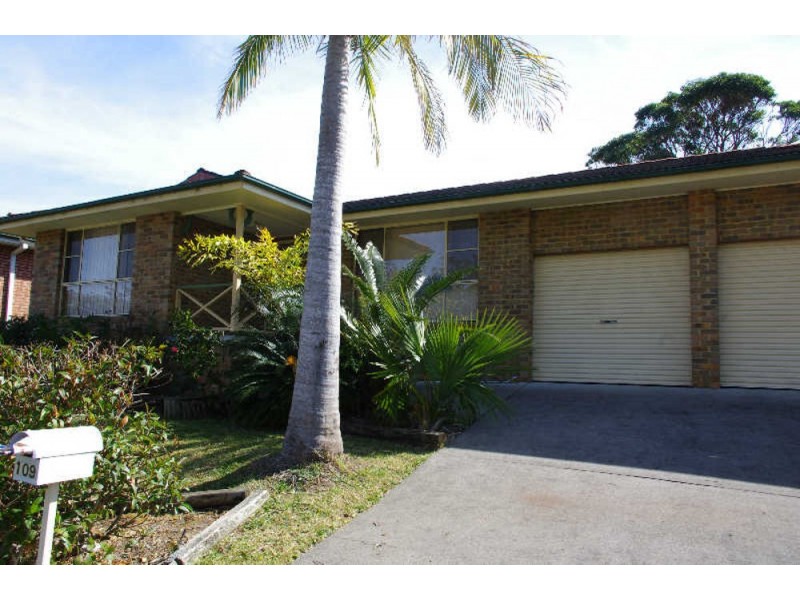 109 Waterman Street, Old Bar NSW 2430
