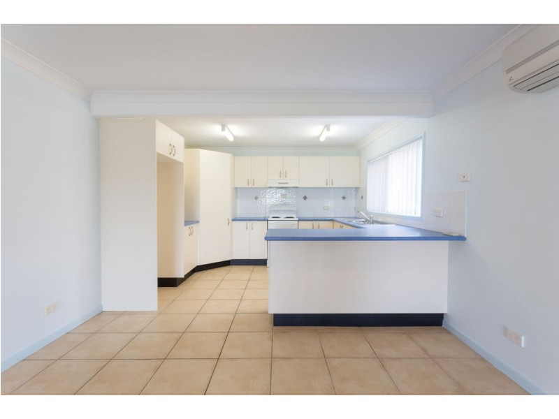 41b Pacific Parade, Old Bar NSW 2430