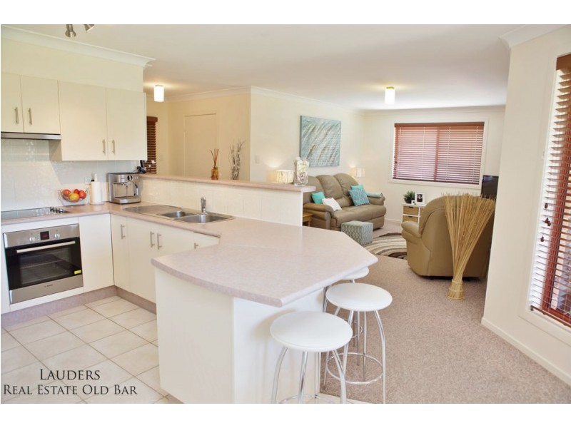 46 Medowie Road, Old Bar NSW 2430