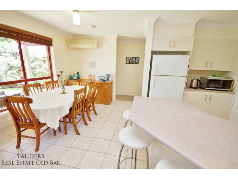46 Medowie Road, Old Bar NSW 2430