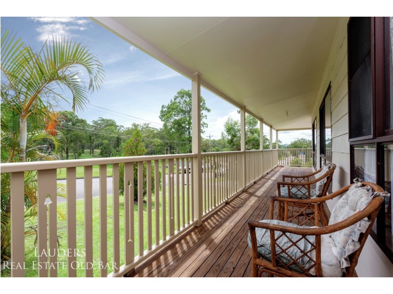 290 Bushland Drive, Taree NSW 2430