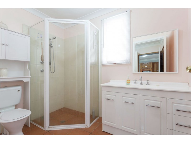 290 Bushland Drive, Taree NSW 2430