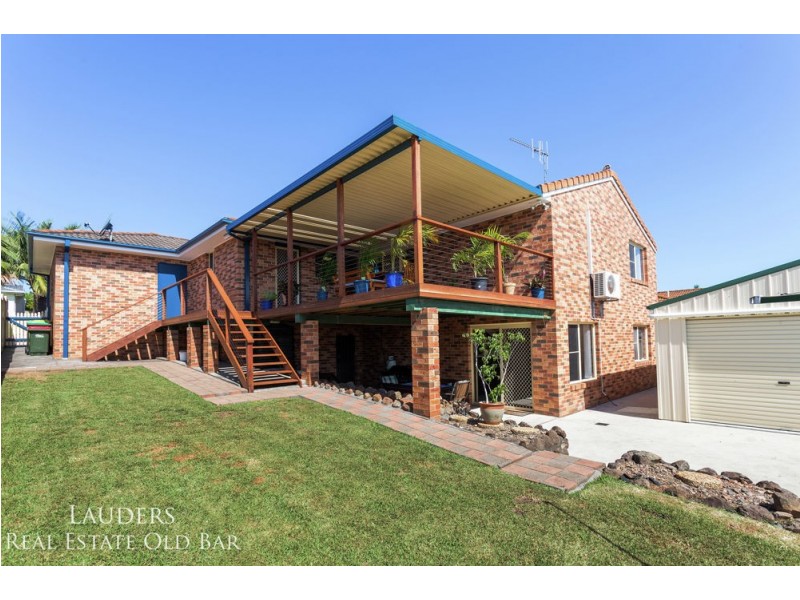 35 Molong Road, Old Bar NSW 2430