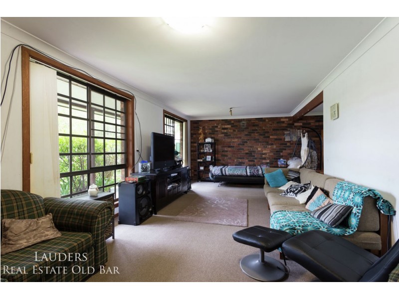 22 Belle Villa Parade, Old Bar NSW 2430