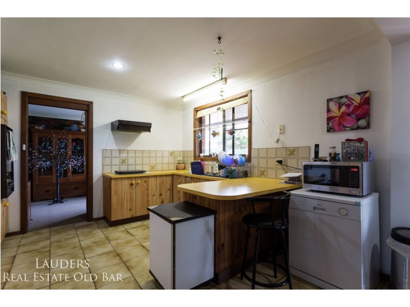 22 Belle Villa Parade, Old Bar NSW 2430
