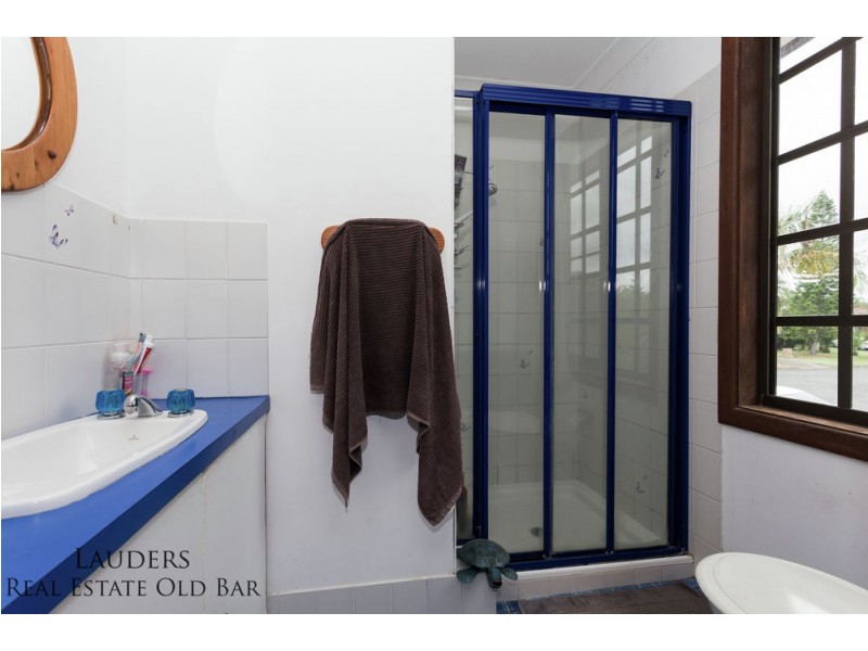 22 Belle Villa Parade, Old Bar NSW 2430