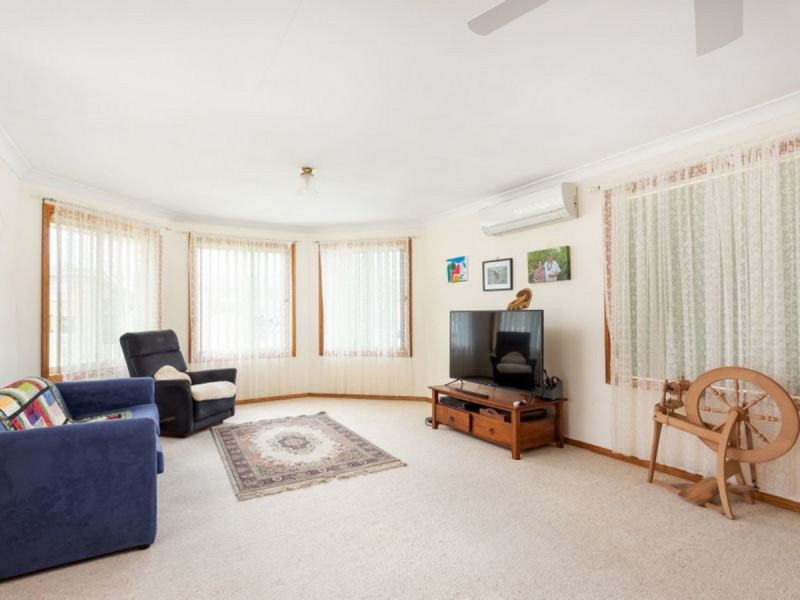 19A Molong Road, Old Bar NSW 2430