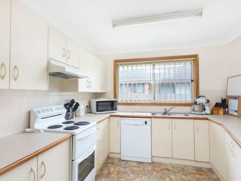 19A Molong Road, Old Bar NSW 2430