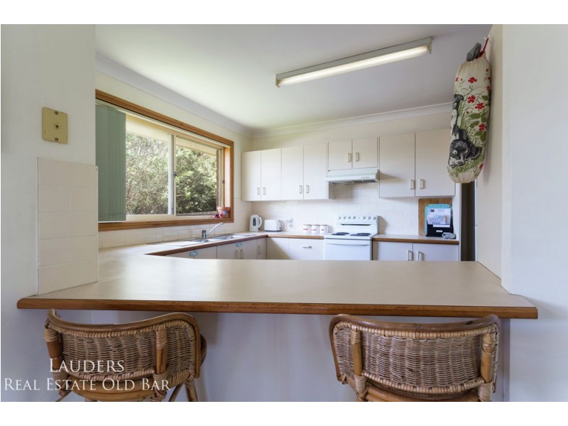 19b Molong Road, Old Bar NSW 2430