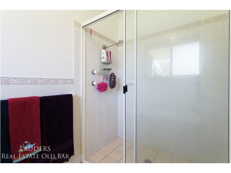 19b Molong Road, Old Bar NSW 2430