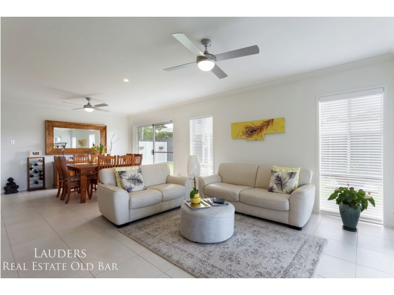 305 Saltwater Road, Wallabi Point NSW 2430