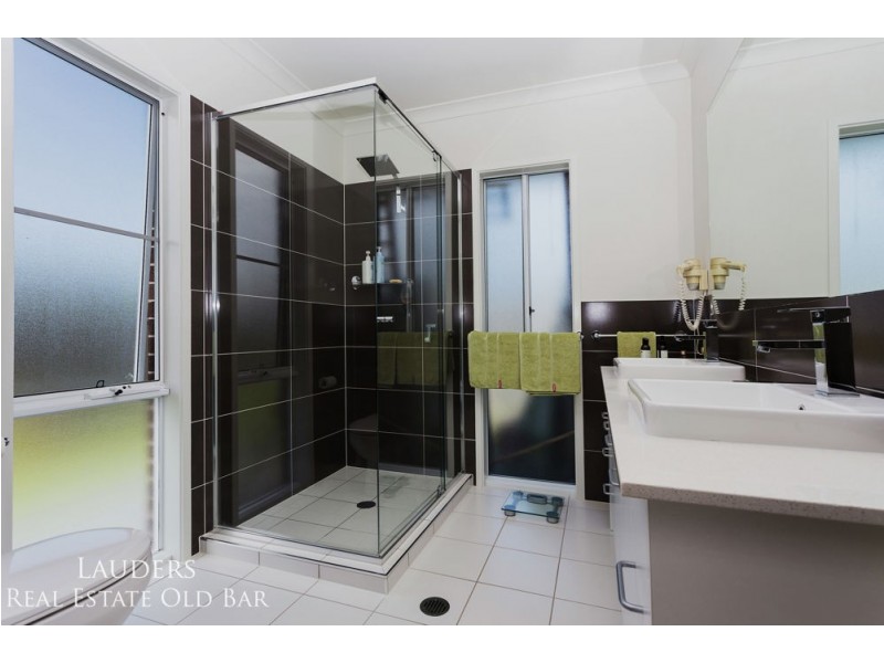 305 Saltwater Road, Wallabi Point NSW 2430