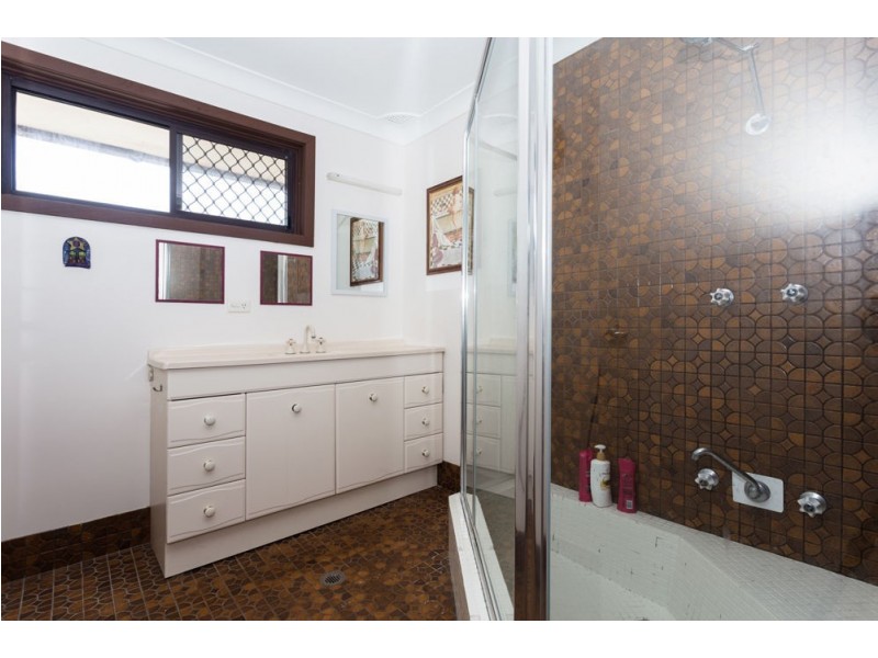25 Sheppard Street, Old Bar NSW 2430