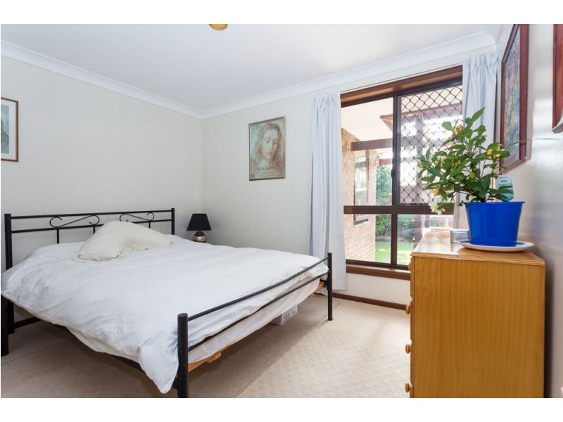25 Sheppard Street, Old Bar NSW 2430