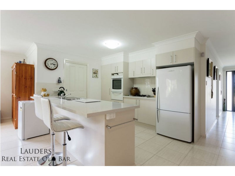 58 Bluehaven Drive, Old Bar NSW 2430