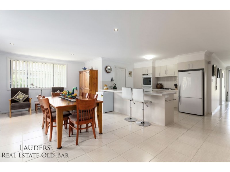 58 Bluehaven Drive, Old Bar NSW 2430