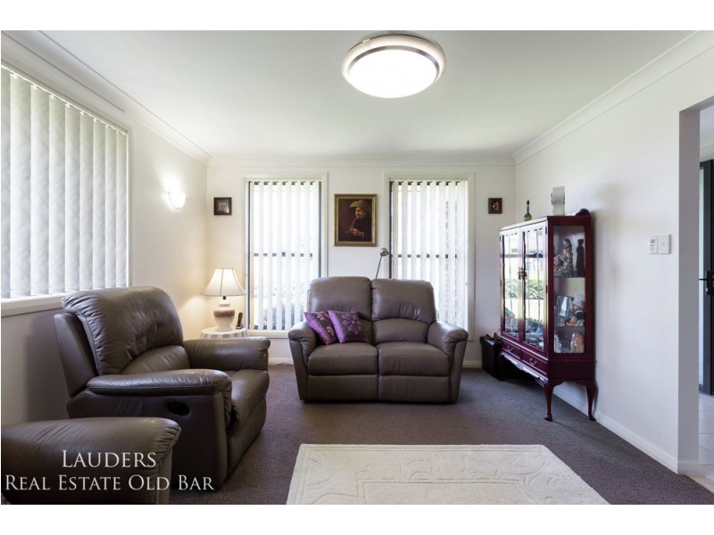 58 Bluehaven Drive, Old Bar NSW 2430