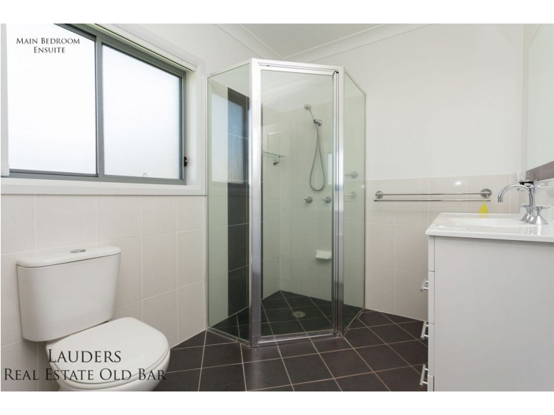 34 Howard Street, Wallabi Point NSW 2430