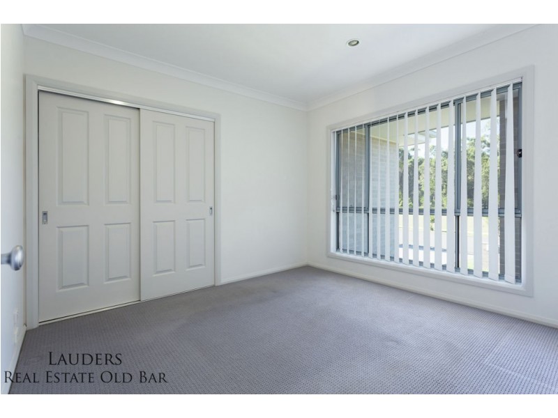 34 Howard Street, Wallabi Point NSW 2430