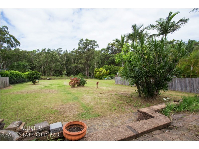 124 Waterman Street, Old Bar NSW 2430