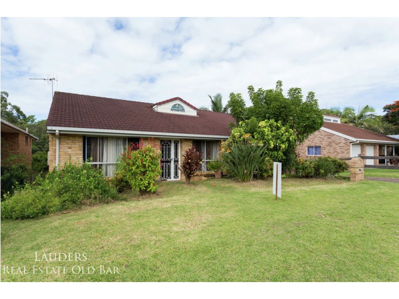 124 Waterman Street, Old Bar NSW 2430