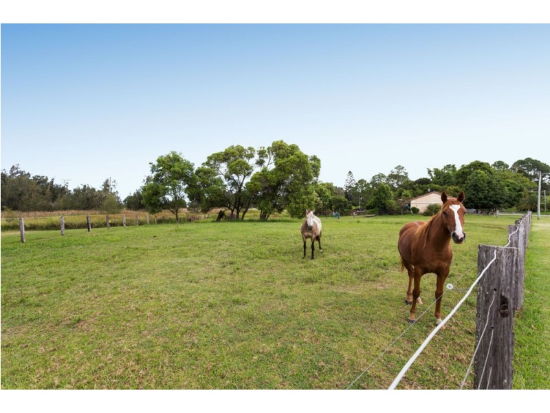 36 Macquarie Street, Coopernook NSW 2426
