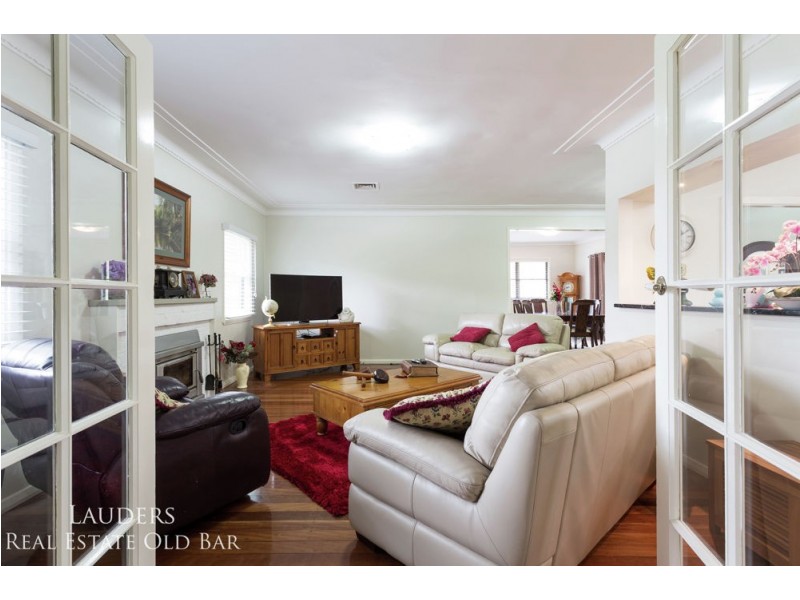 1 Bayview Crescent, Taree NSW 2430