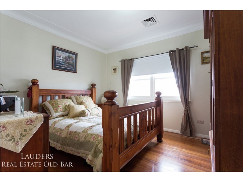 1 Bayview Crescent, Taree NSW 2430