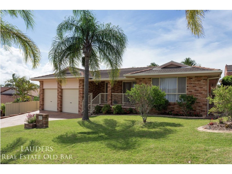 4 Osprey Avenue, Old Bar NSW 2430