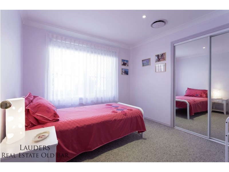 4 Osprey Avenue, Old Bar NSW 2430