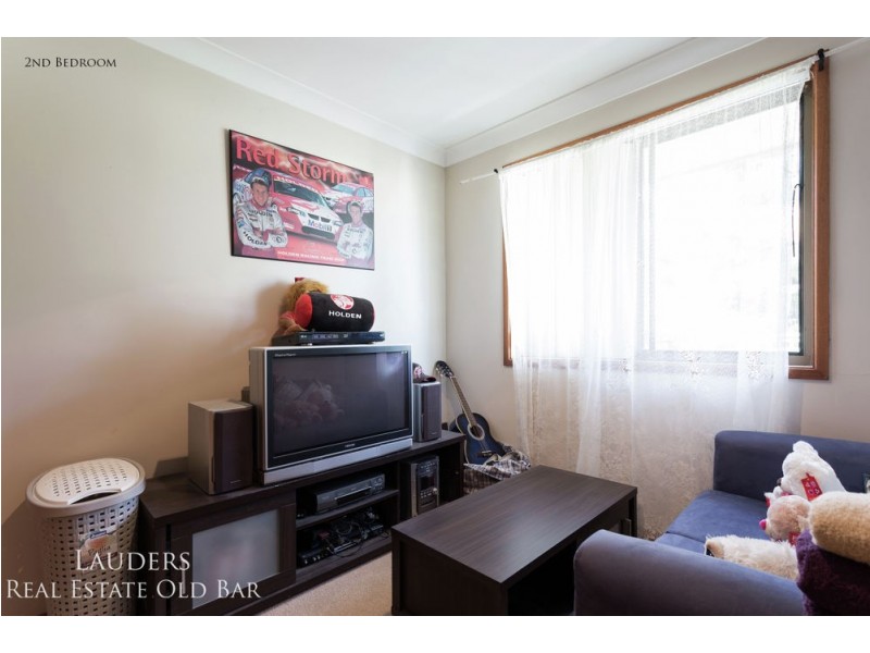 19 Casuarina Close, Old Bar NSW 2430