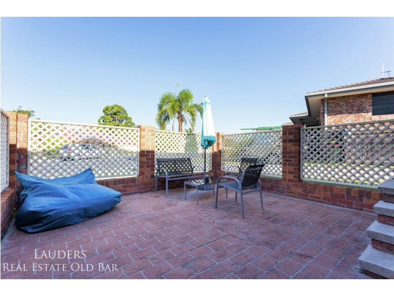 133 Waterman Street, Old Bar NSW 2430