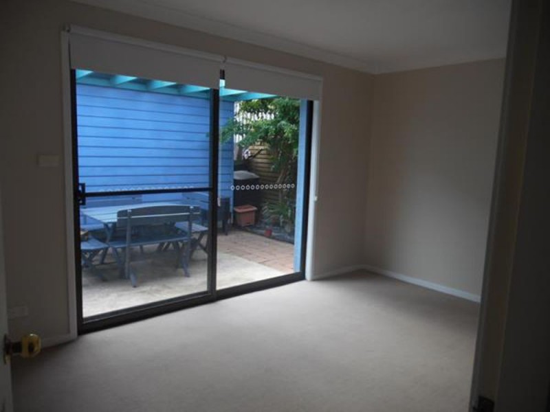 8 Pacific Street, Wallabi Point NSW 2430