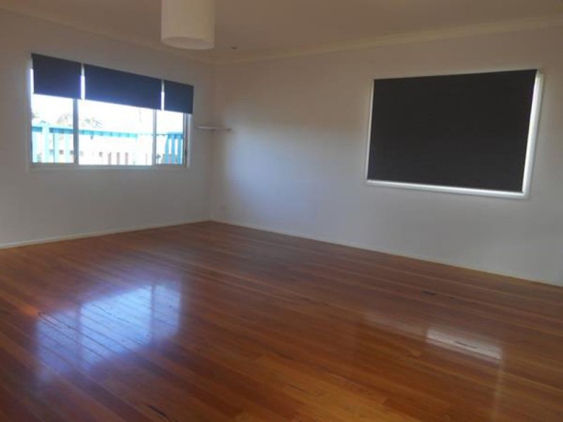 8 Pacific Street, Wallabi Point NSW 2430