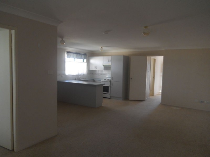 5/26 Old Bar Road, Old Bar NSW 2430