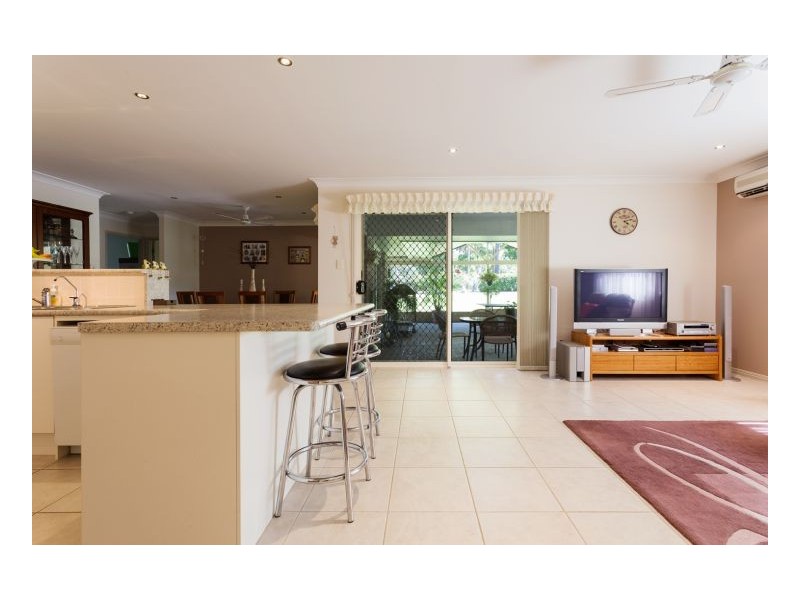 135 Heron Road, Old Bar NSW 2430