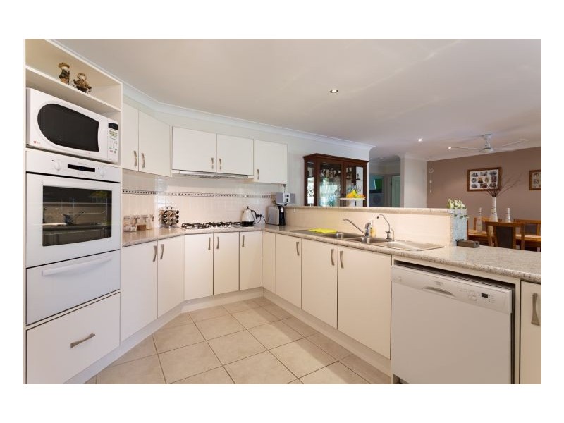 135 Heron Road, Old Bar NSW 2430