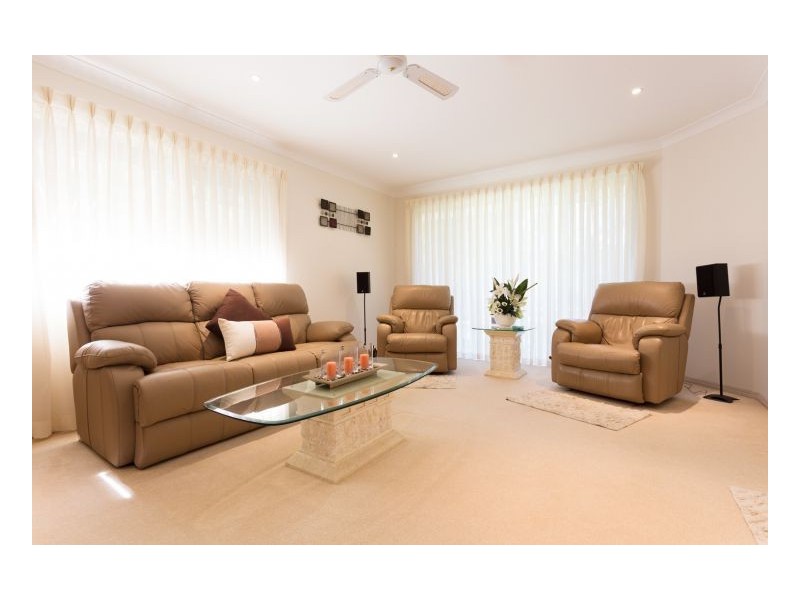 135 Heron Road, Old Bar NSW 2430