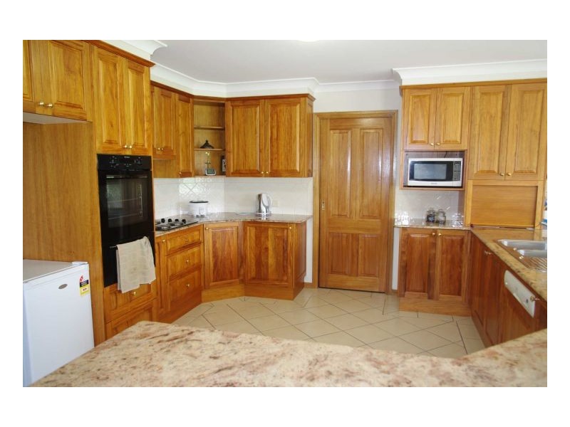 3 Arcadia Place, Pampoolah NSW 2430